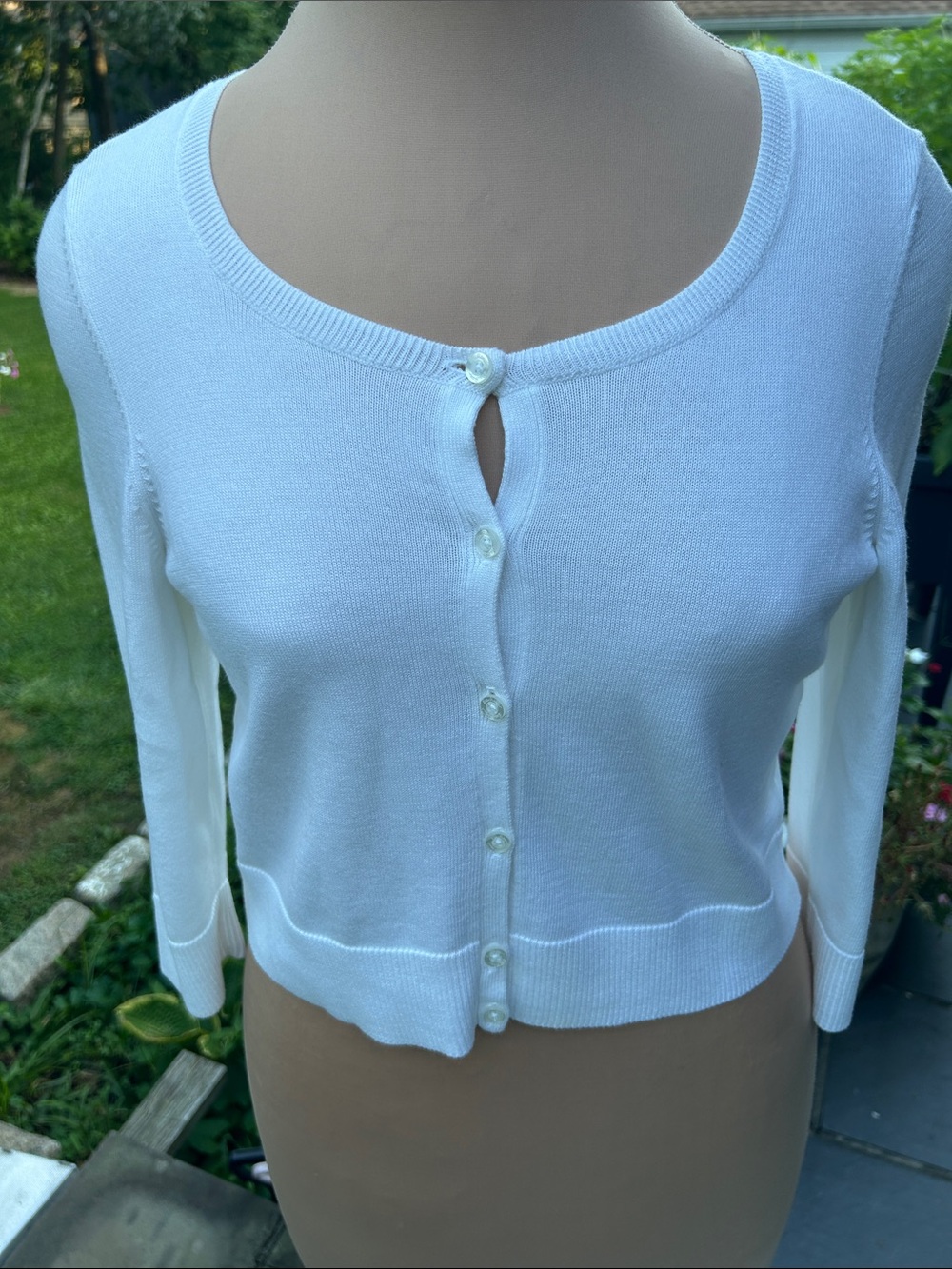 Women's Lilly Pulitzer White Button-Front Crop Cardigan Sweater Size Medium